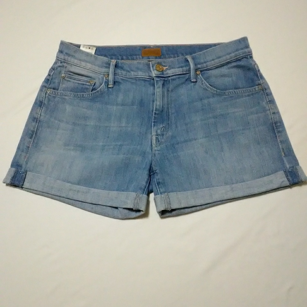 Mother Dropout Cuff Shorts